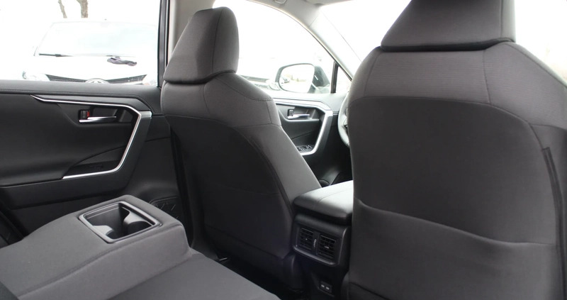 Toyota RAV4 cena 187000 przebieg: 5, rok produkcji 2023 z Wleń małe 301